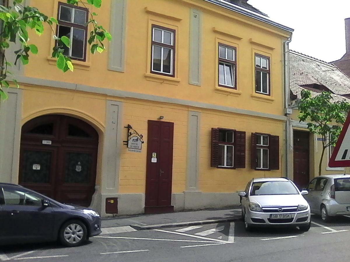 Blue House Apartment Sibiu Exterior photo